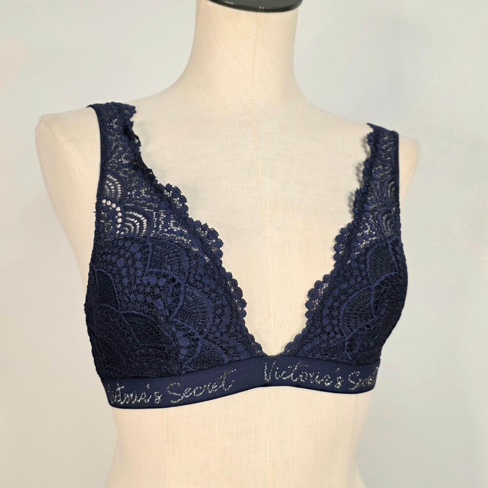 Victoria's Secret Navy Lace Bralette Wireless Glitter Logo Band Size Small